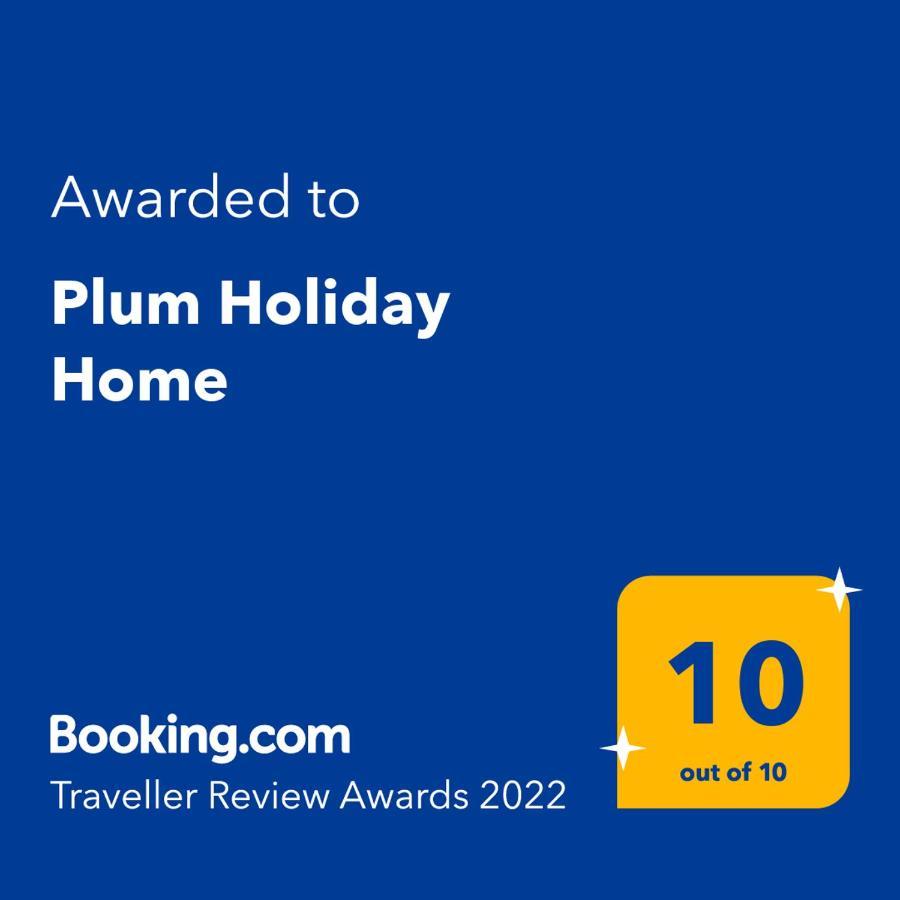 Plum Holiday Home Kastel Stari Exterior photo